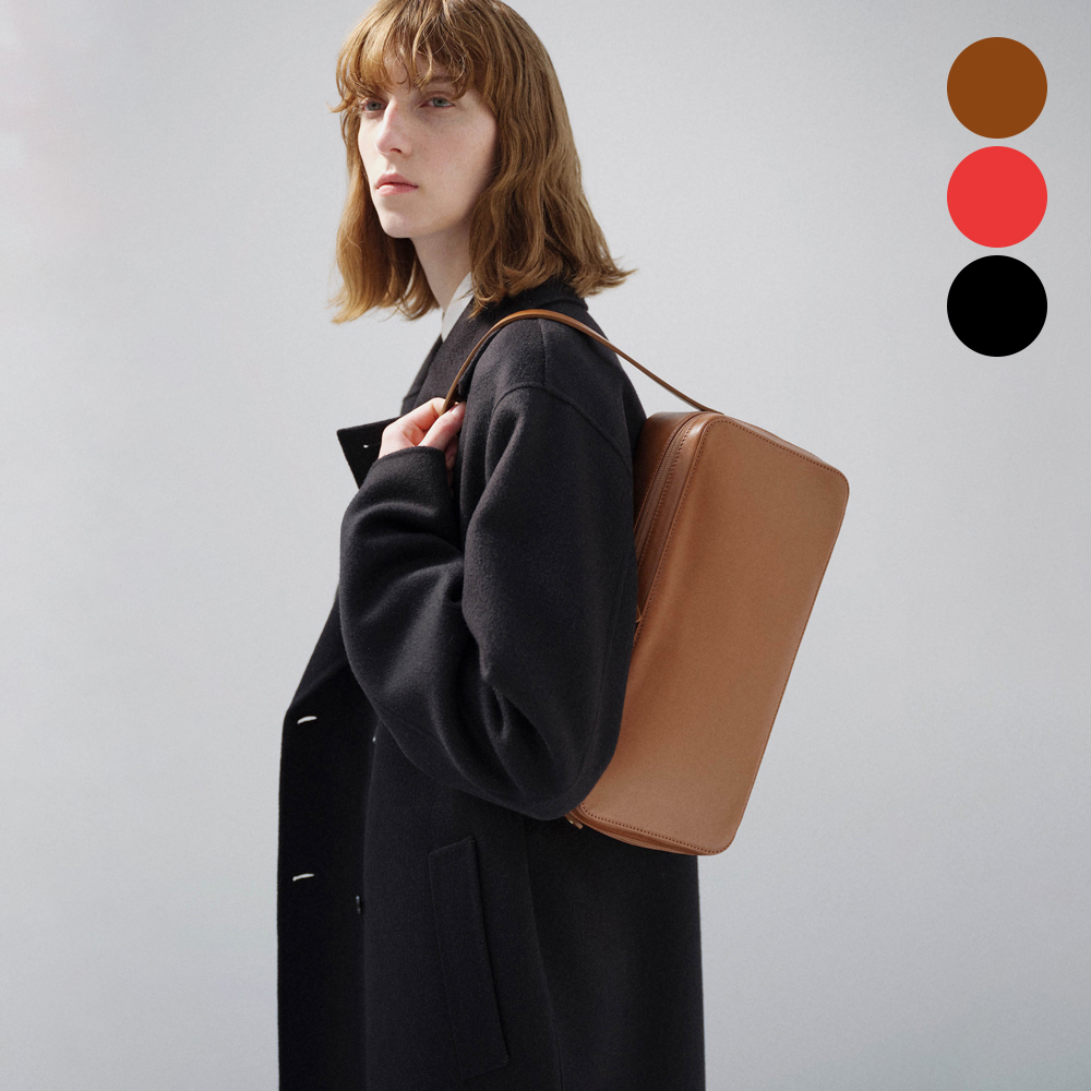 오라리 X AETA 우먼즈 숄더백 LEATHER SQUARE BAG - 상품 이미지