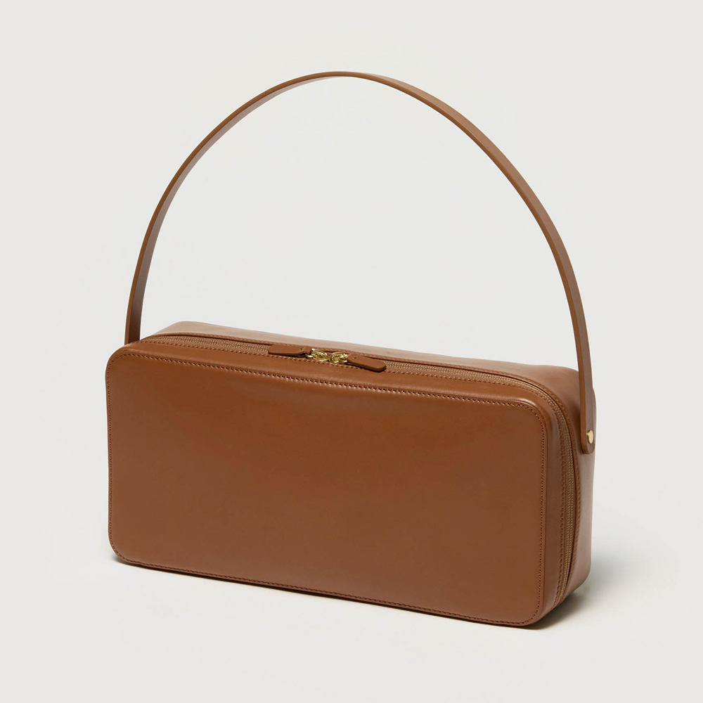 오라리 X AETA 우먼즈 숄더백 LEATHER SQUARE BAG - 상세 이미지 4
