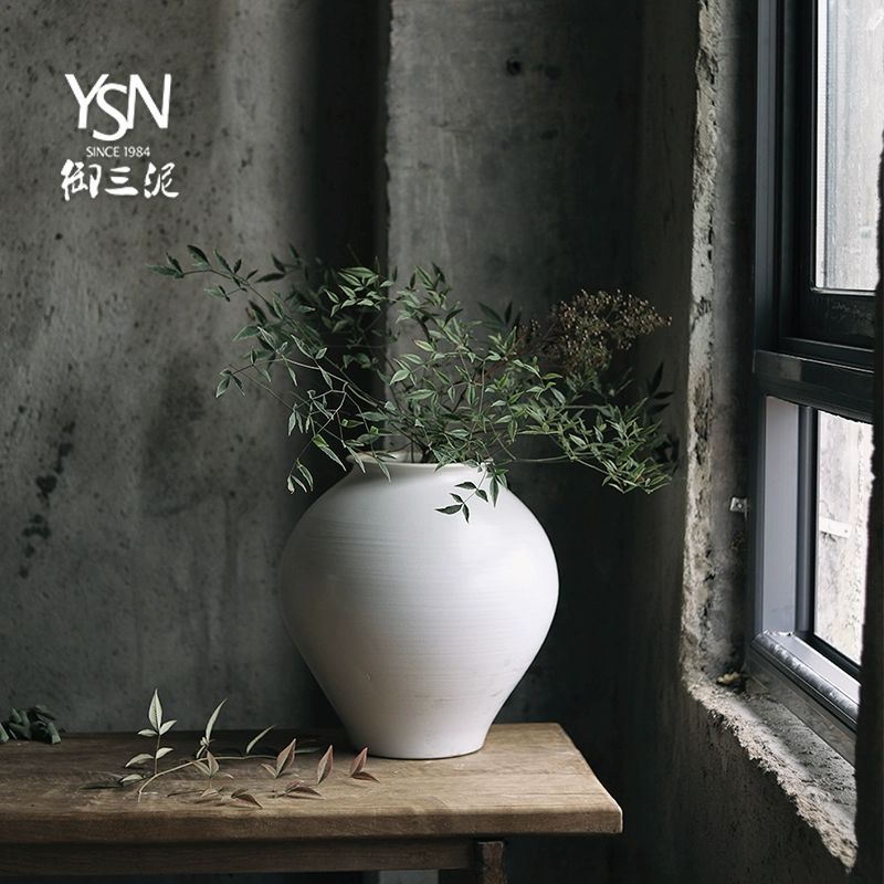 도자기 화병 백자 꽃병 빈티지 인테리어 달항아리 엔틱 화이트 카멜리아 꽃병 모델 30x32 - 상세 이미지 2