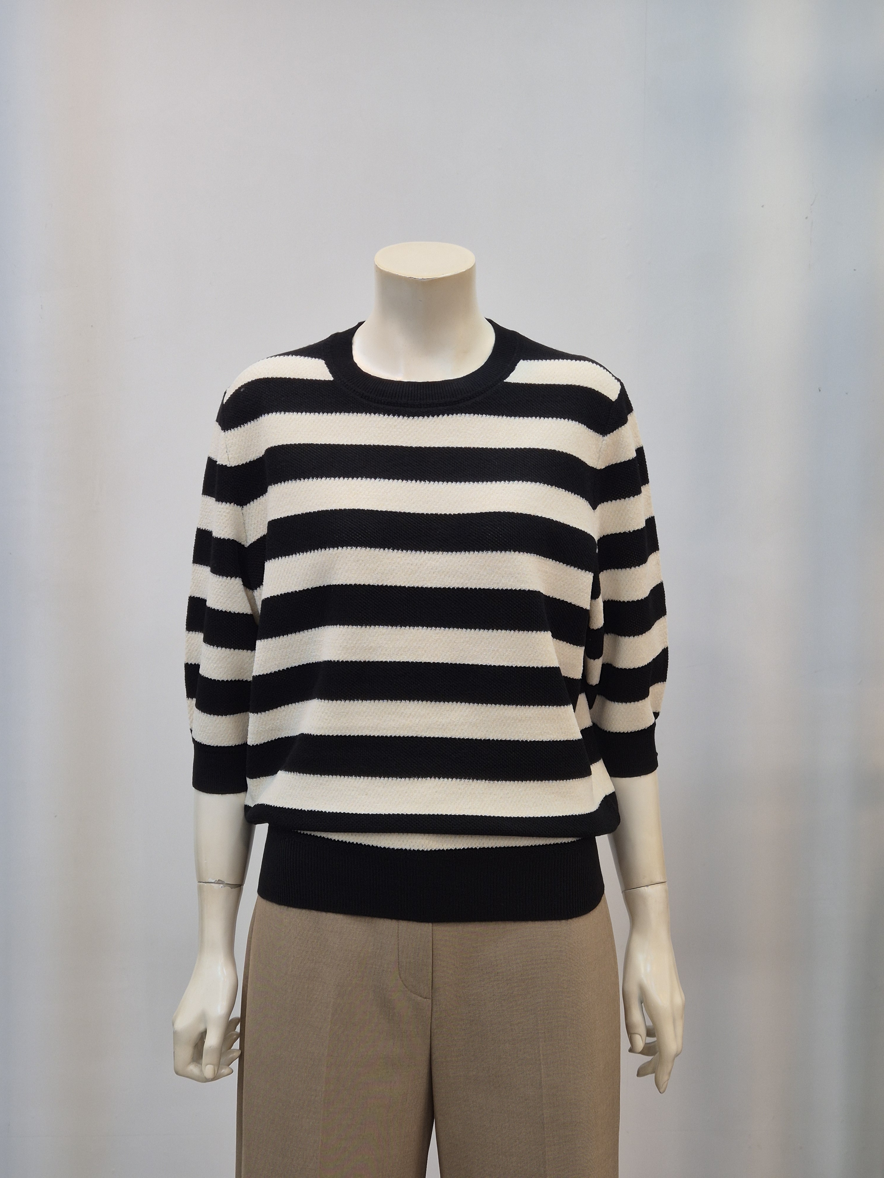 쉬즈미스 스트라이프 가을 5부 라운드 5부 니트 P32040