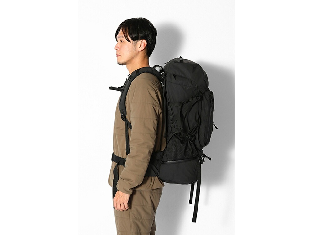 스노우피크 백팩 60L 남녀공용 대용량 캠핑 배낭 AC-21AU420BK - 상세 이미지 4