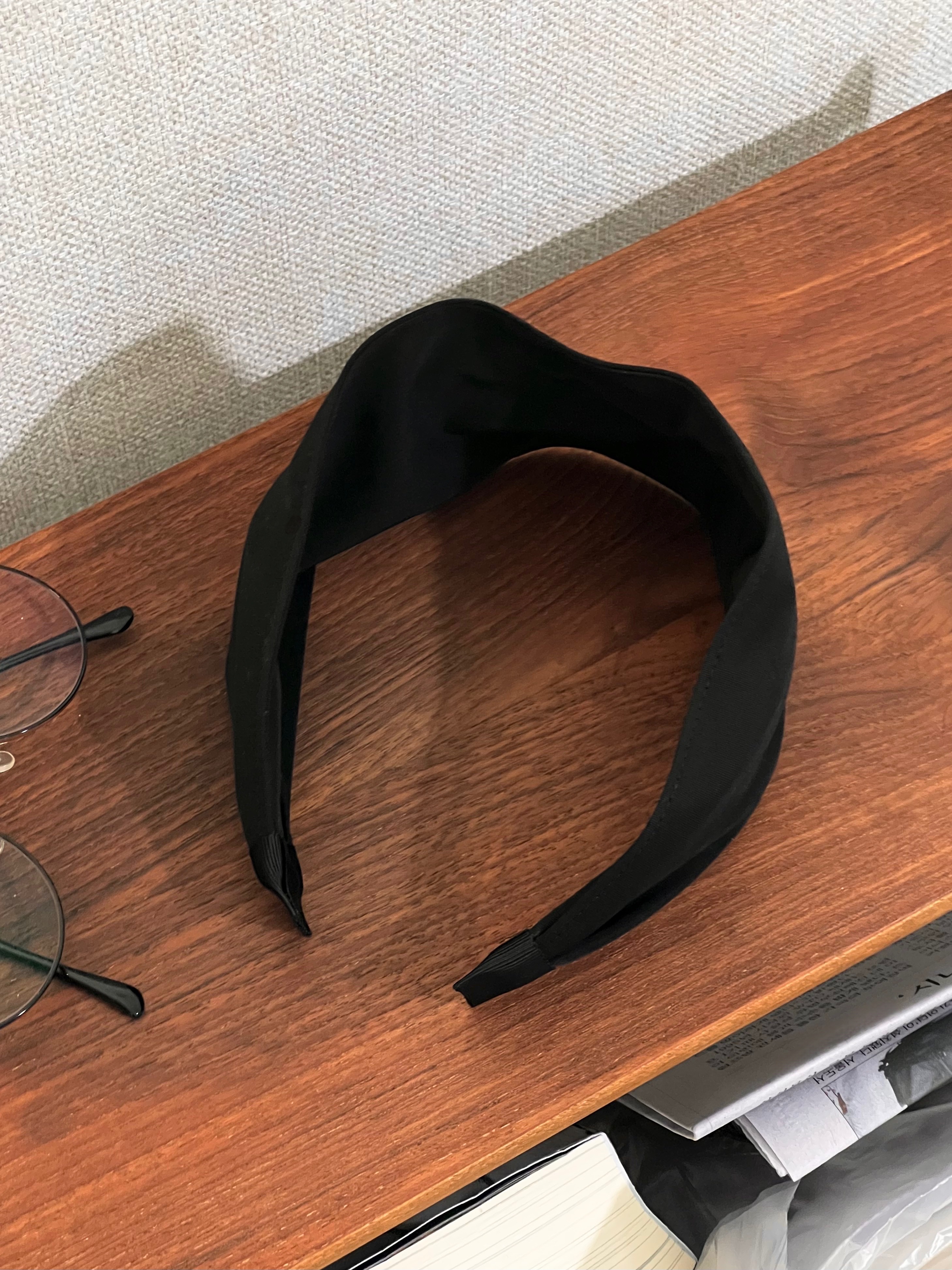 나일론 무광택 폴리 와이드헤어밴드 넓은머리띠 고급원단 심플 무지 귀안아픈 이미지 8