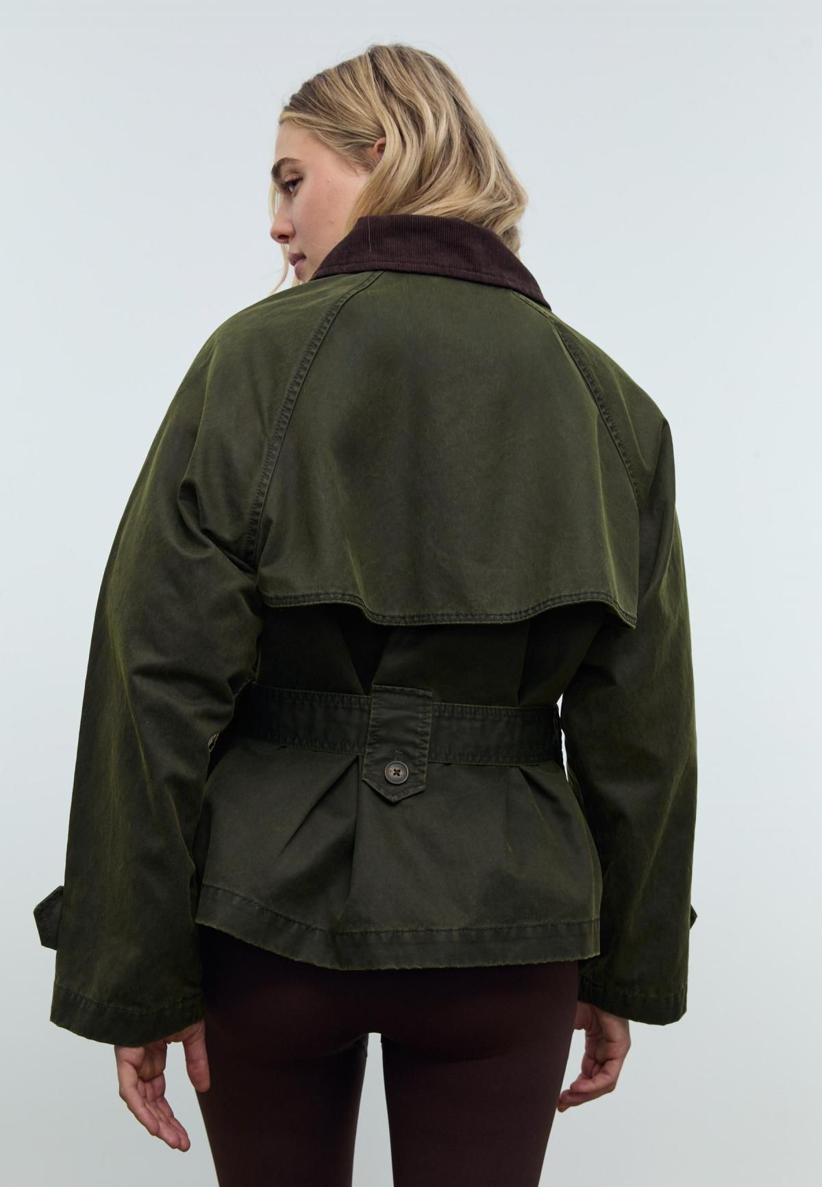 스트라디바리우스 테크니컬 왁스드 벨트 숏 트렌치코트 5785/583 KHAKI - 상세 이미지 4