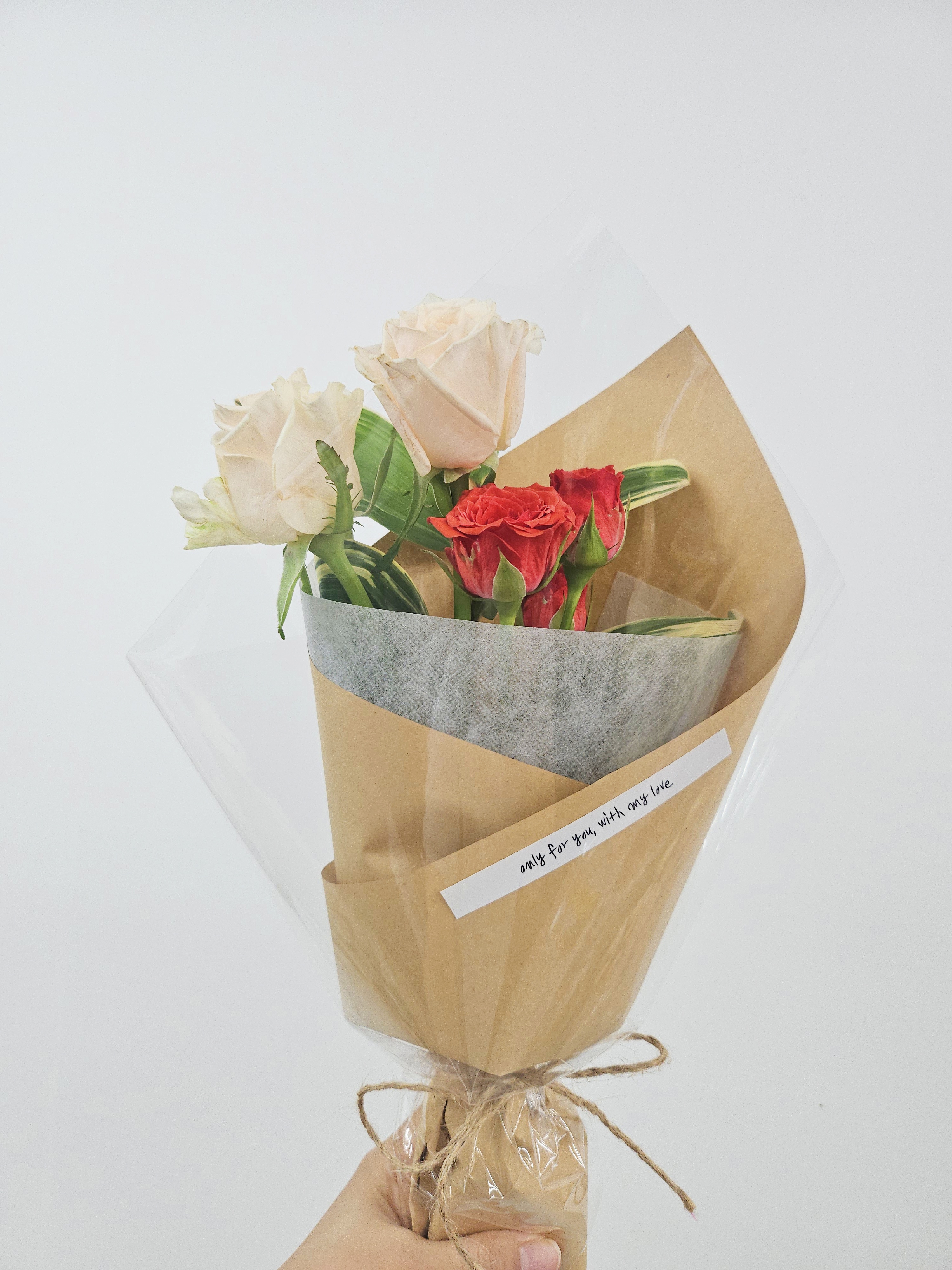 마음꽃히다 생화 꽃다발 크라프트지 포장 미니다발 양재꽃시장 생화택배 생일 - 상세 이미지 3