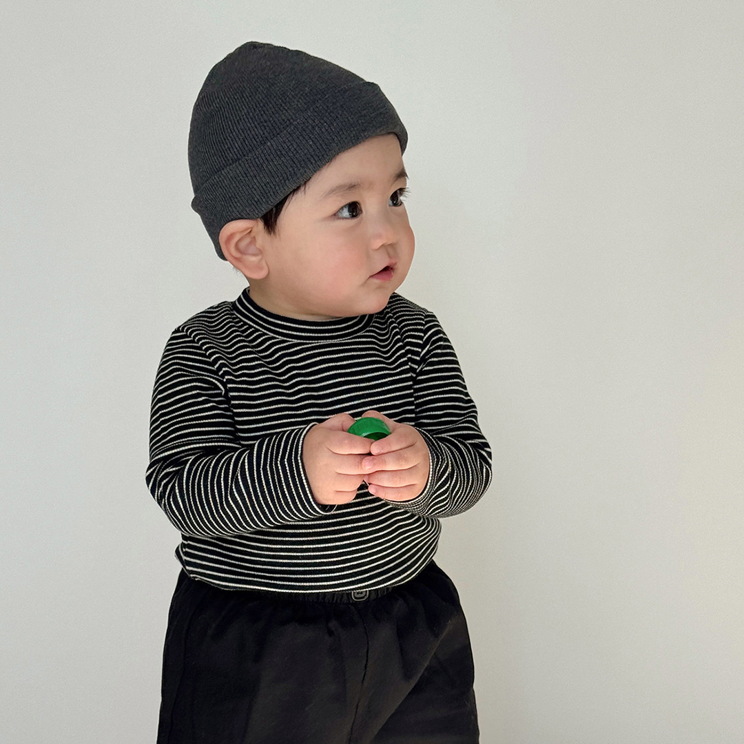 에센셜 라인 티셔츠 아기 긴팔 간절기 데일리룩 - 상세 이미지 2