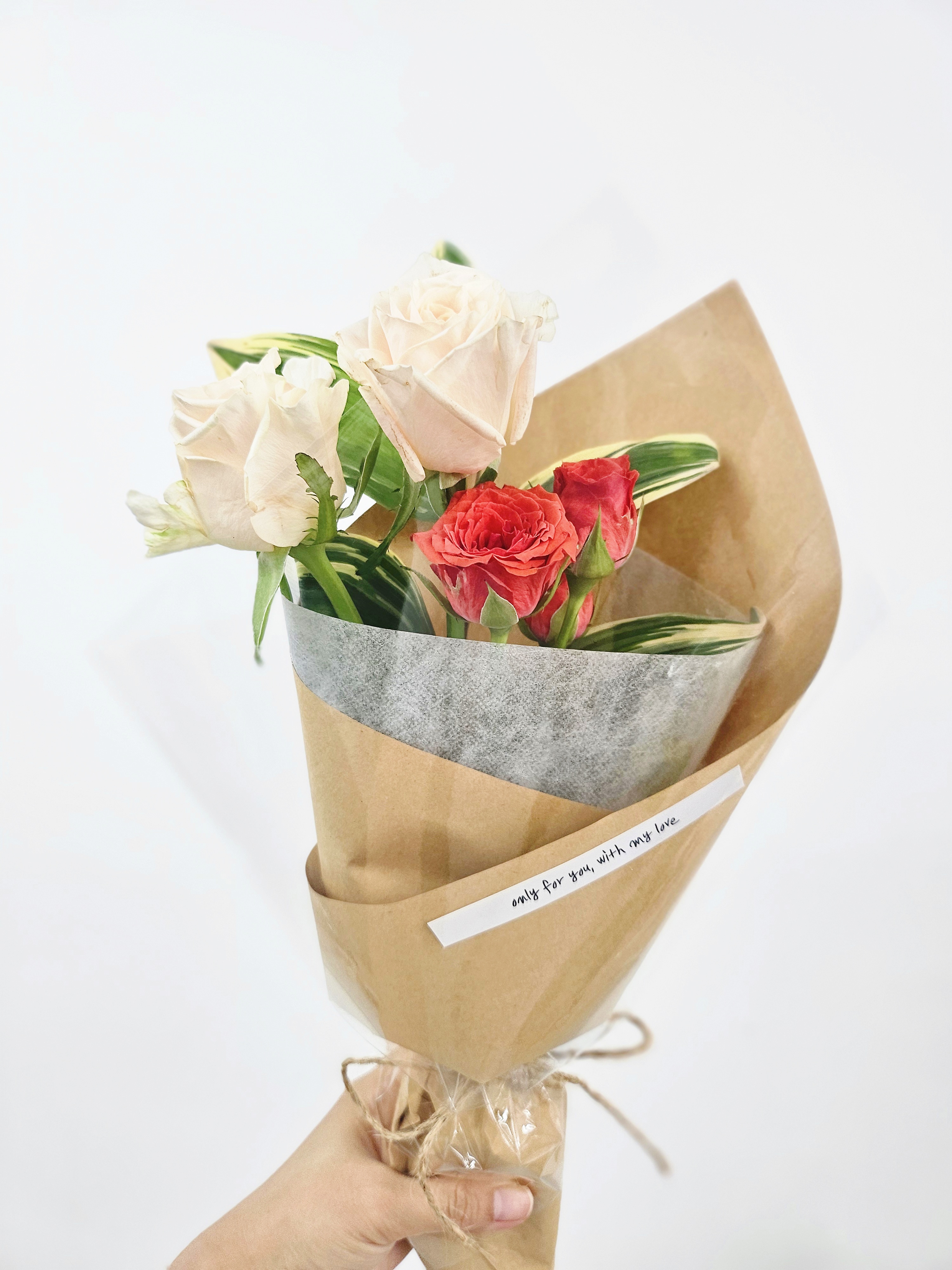 마음꽃히다 생화 꽃다발 크라프트지 포장 미니다발 양재꽃시장 생화택배 생일 - 상세 이미지 4