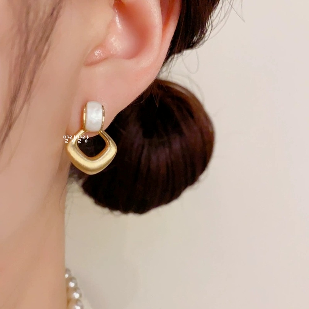 S925 원석포인트 사각링 스터드귀걸이 14K 스퀘어 이어링 - 상세 이미지 4