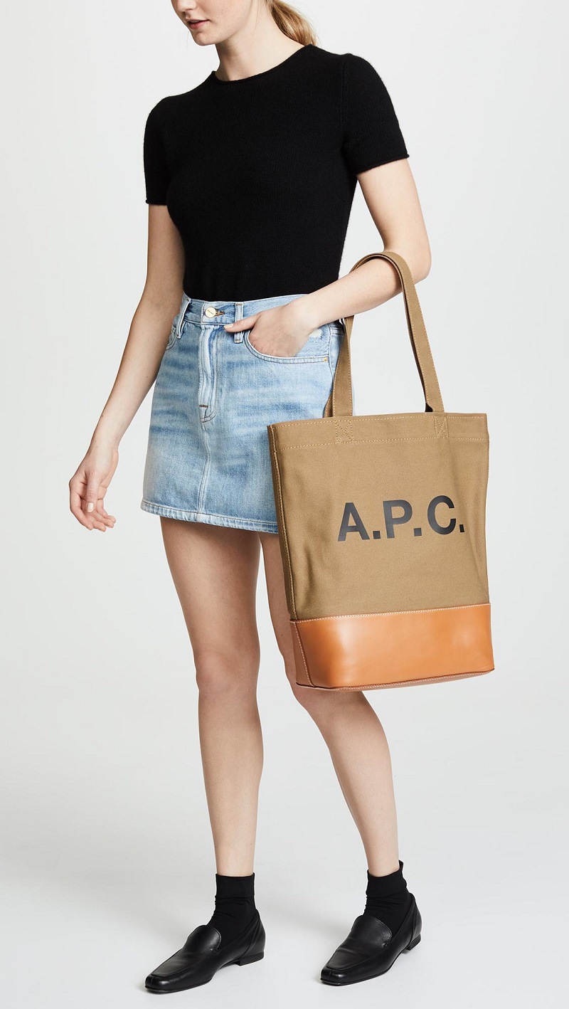 아페세 에코백 로르 토트백 apc 캔버스 가방 Laure Tote 데님백 카키 진피 바닥 사이즈 3호 판매 후 - 상품 이미지