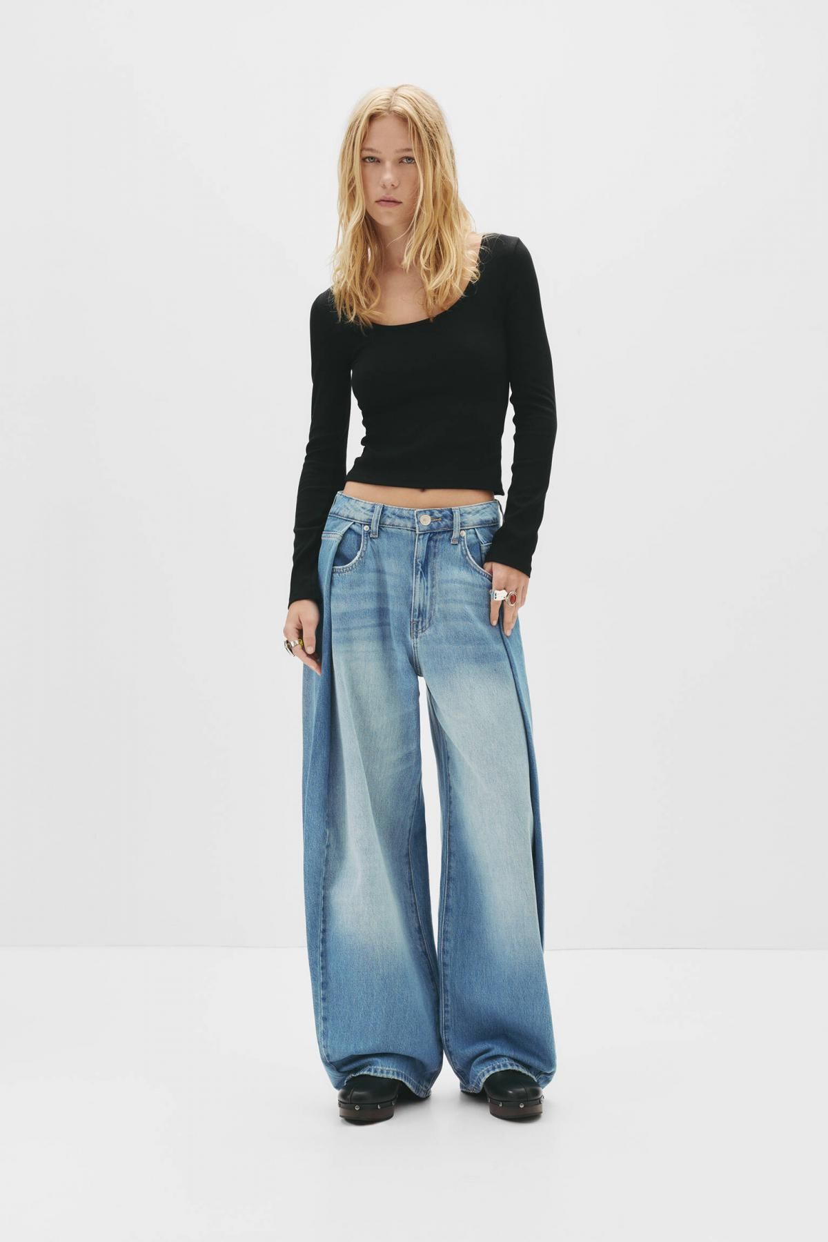 풀앤베어 블랙 슬림핏 골지 라운드넥 긴팔 티셔츠 7152/302 BLACK - 상세 이미지 5