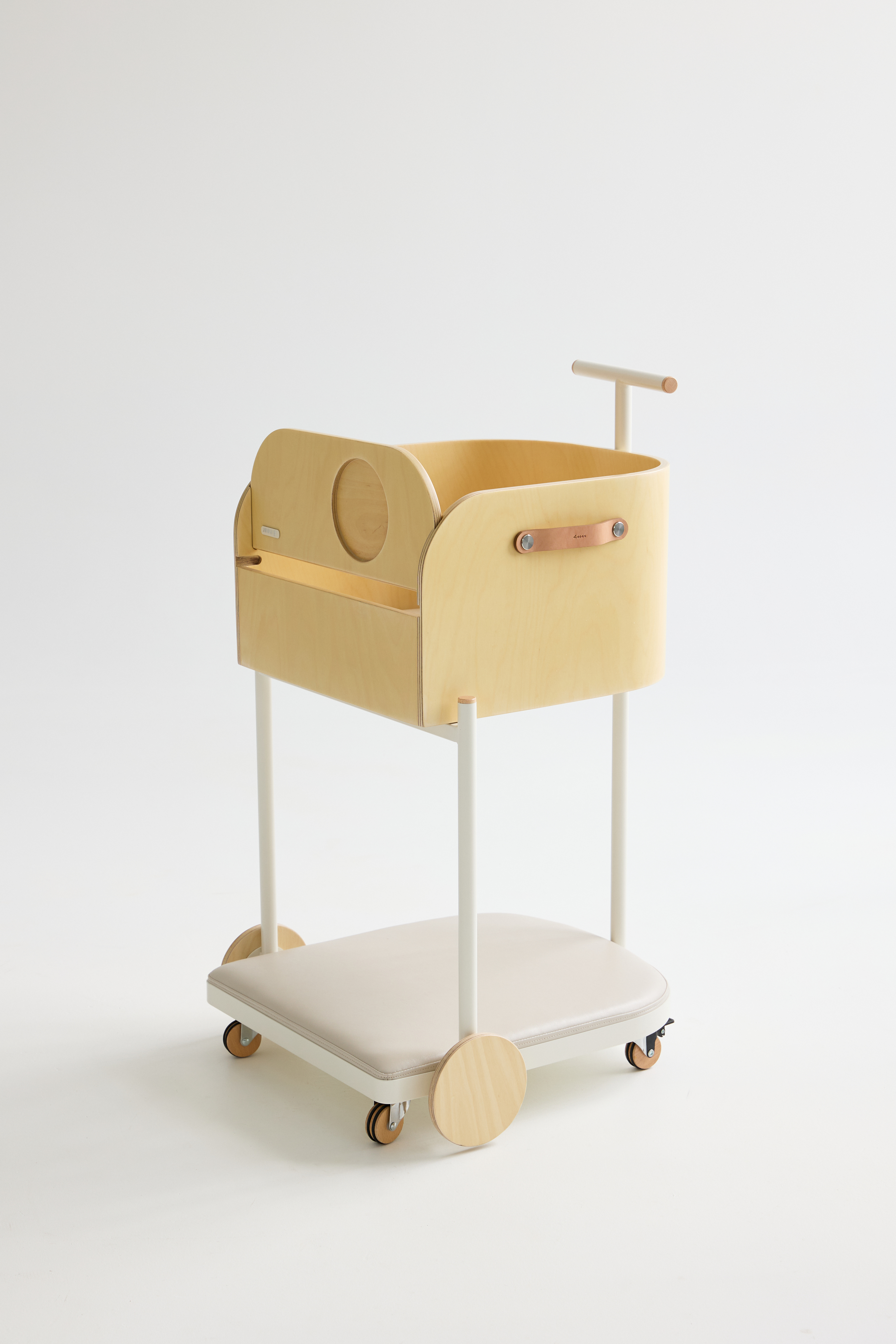 디니어 강아지 식탁의자 카트체어 (우디) 프리미엄 펫체어 중소형견