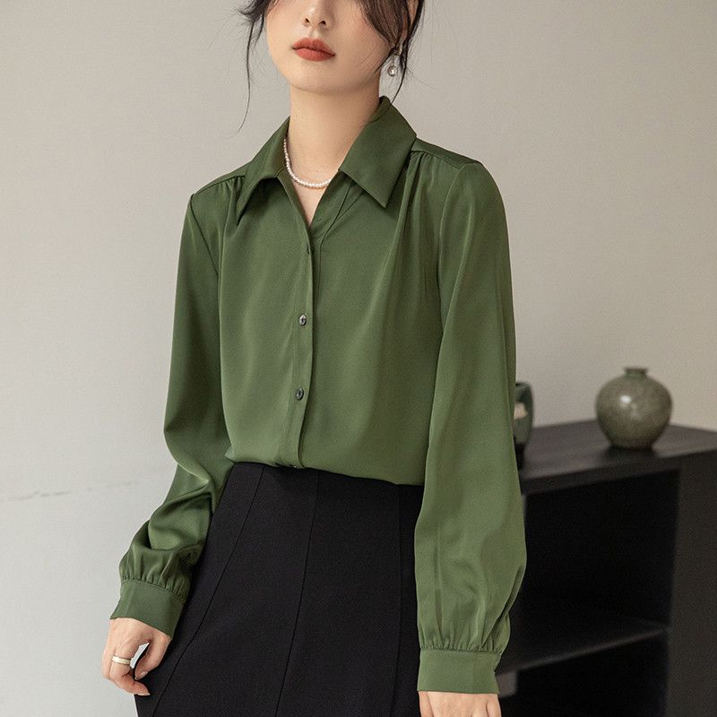여성 여름 루즈핏 새틴 긴팔 블라우스 실크 느낌 고급스러운 솔리드 컬러 탑 데일리 캐주얼 스타일 편안한 착용감 다양한 코디 활용 가능 - 상세 이미지 2