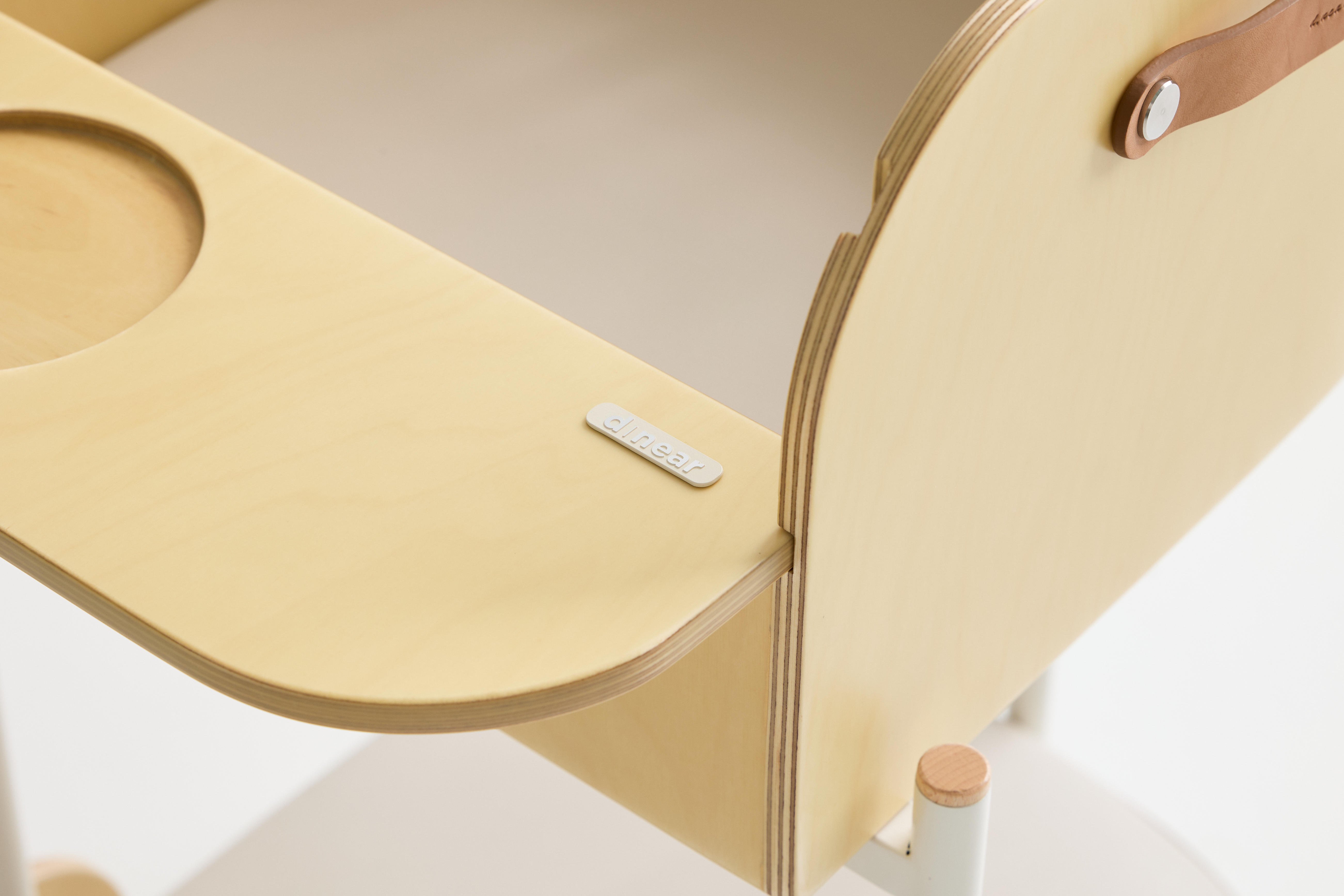 디니어 강아지 식탁의자 카트체어 (우디) 프리미엄 펫체어 중소형견