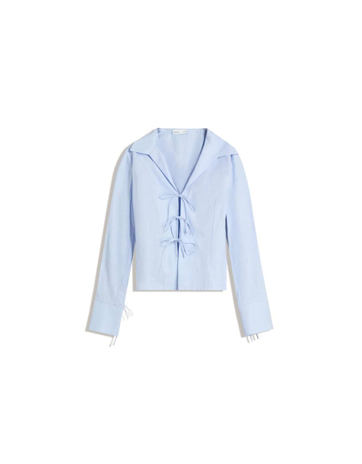 버쉬카 슬림핏 리본 타이 크롭 셔츠 6272/692 LIGHT BLUE - 메인 이미지