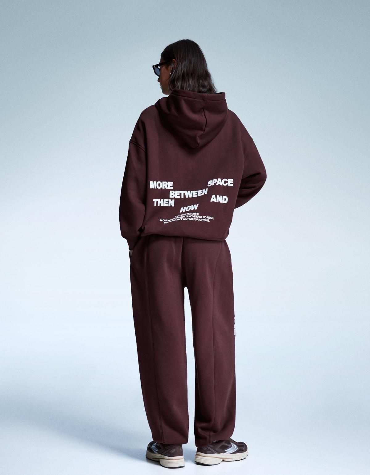버쉬카 스트리트 프린팅 조거 팬츠 5292/700 BURGUNDY - 상세 이미지 4