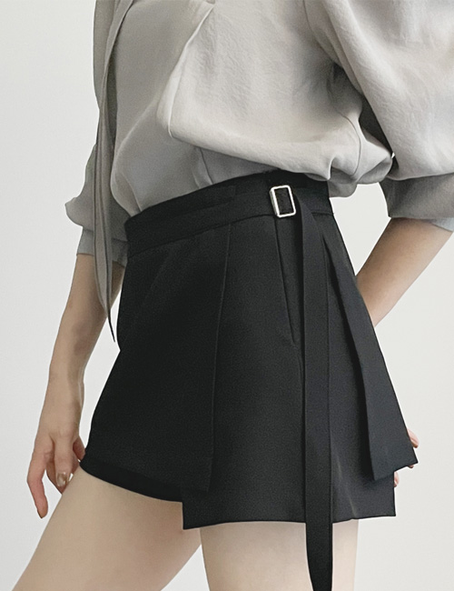 [탈부착가능] 이즈 랩 스커트 & 반바지 세트 [2color]