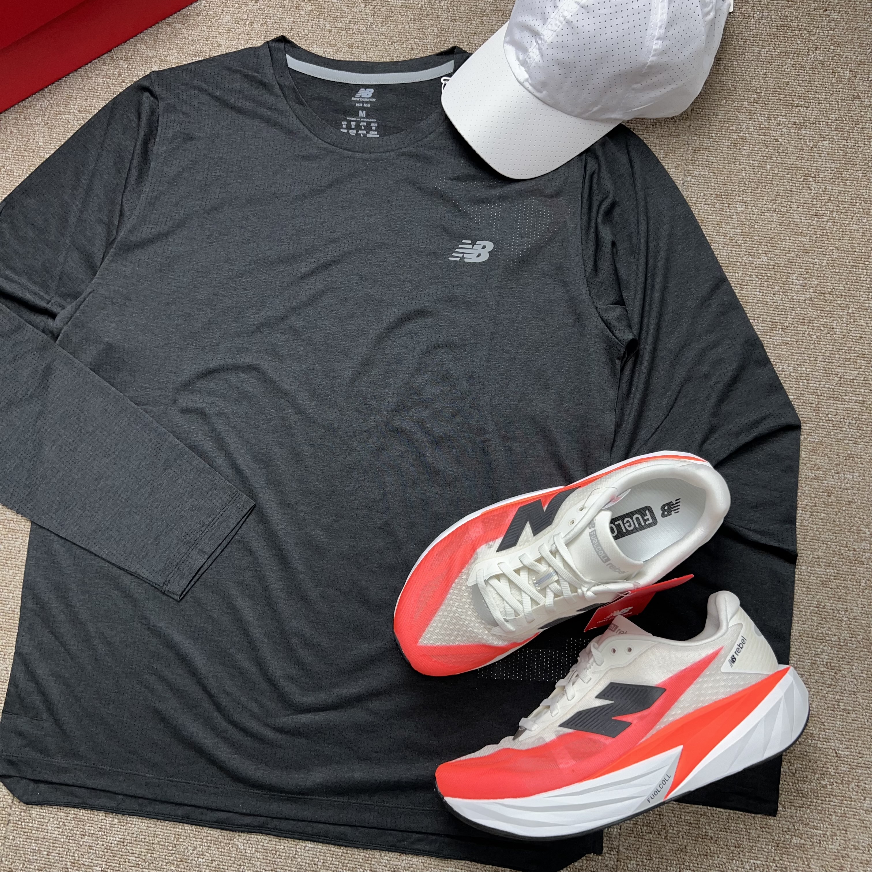 뉴발란스 러닝 긴팔 롱슬리브 마라톤 등산 헬스 트레이닝 운동복 - 상세 이미지 2