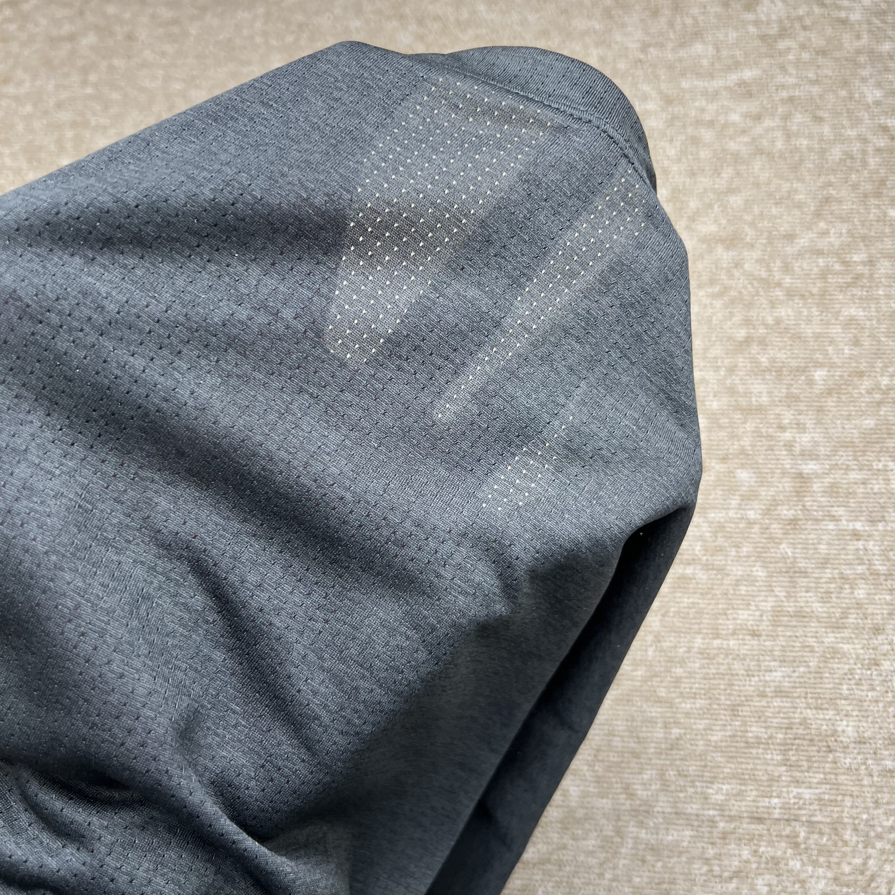 뉴발란스 러닝 긴팔 롱슬리브 마라톤 등산 헬스 트레이닝 운동복 - 상세 이미지 5