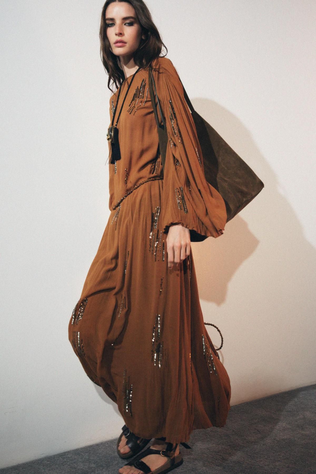 자라 비즈 장식 롱 니트 원피스 7521/271 OCHRE - 상세 이미지 5