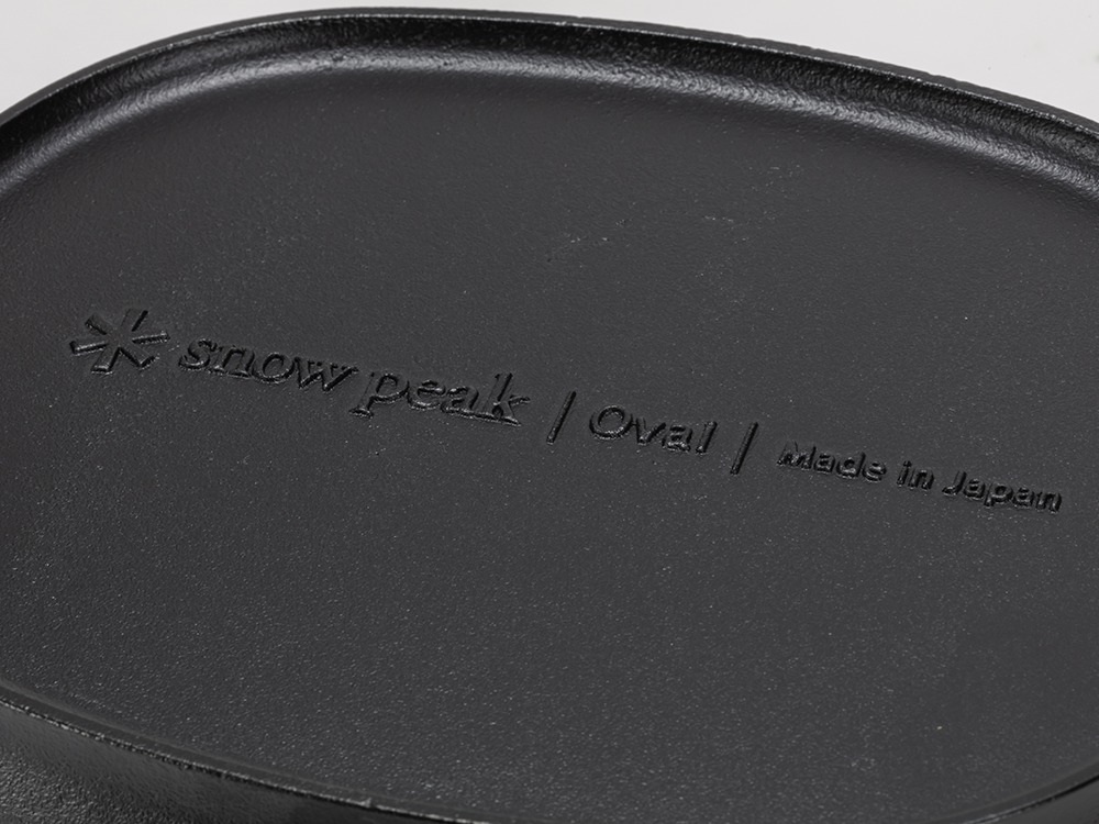 스노우피크 더치오븐 주철 마이크로 오벌 미니 무쇠 뚜껑겸용 CS-503R