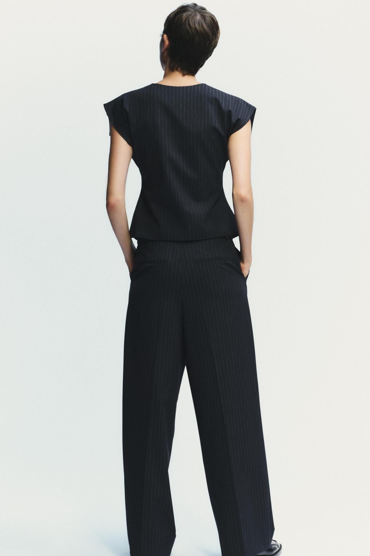 자라 테일러드 핀스트라이프 브이넥 베스트 4749/768 NAVY BLUE - 상세 이미지 4