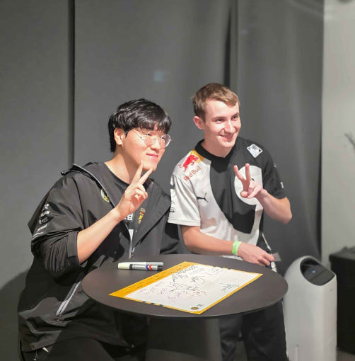 thumbnail-0