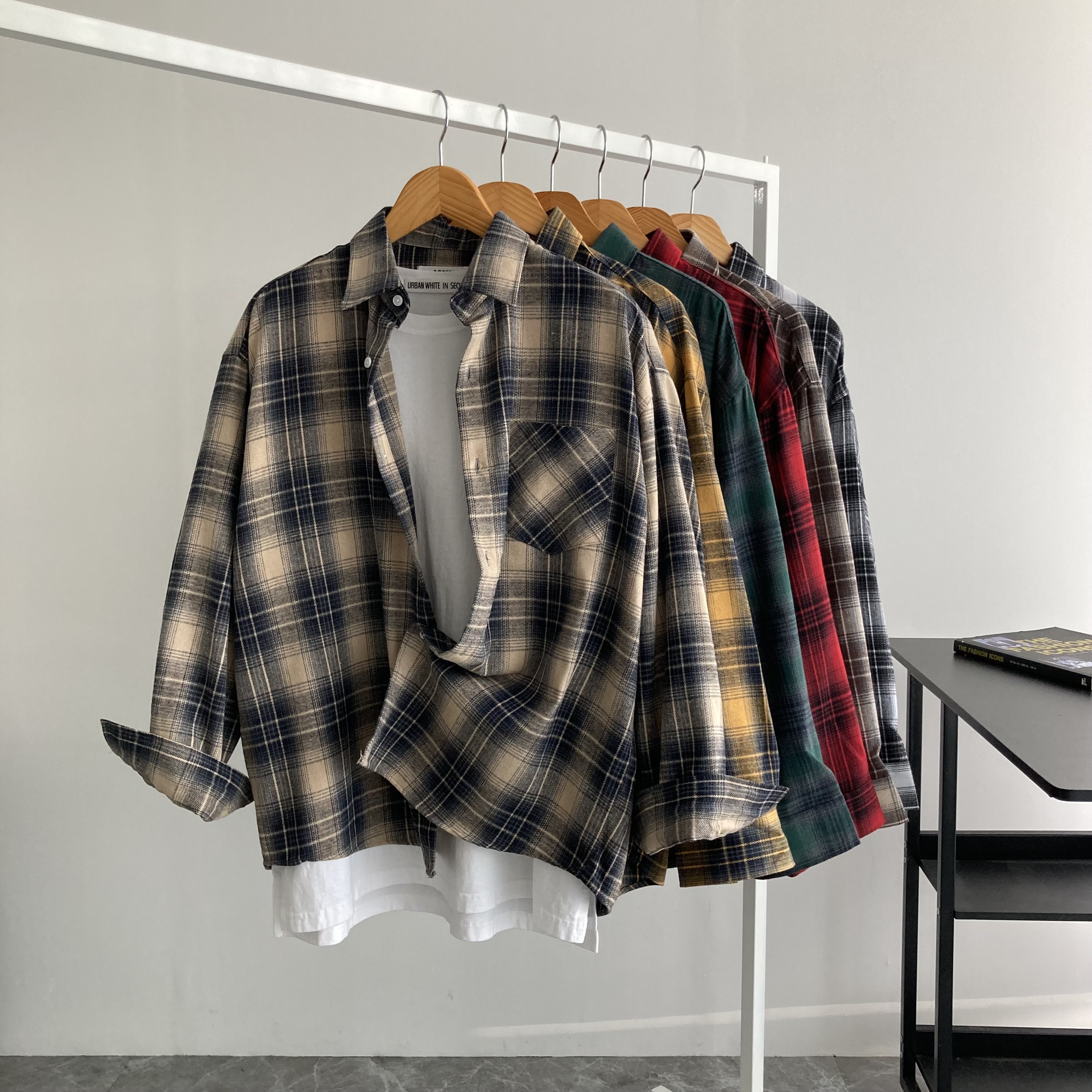 남자셔츠 샌드 체크 오버핏 남성남방 제품 이미지