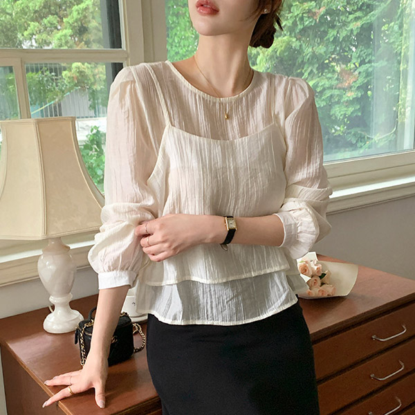 로베리 링클 뷔스티에 레이어드 반팔 블라우스 bs8373