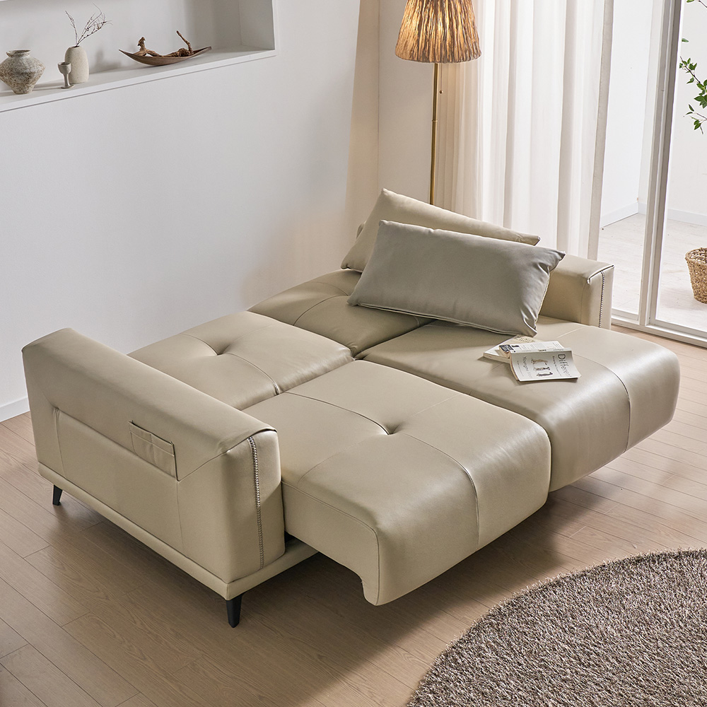 스코나 더스빌 하이브리드 레더 모션 슬라이딩 무빙 침대 3인 리클라이너 소파