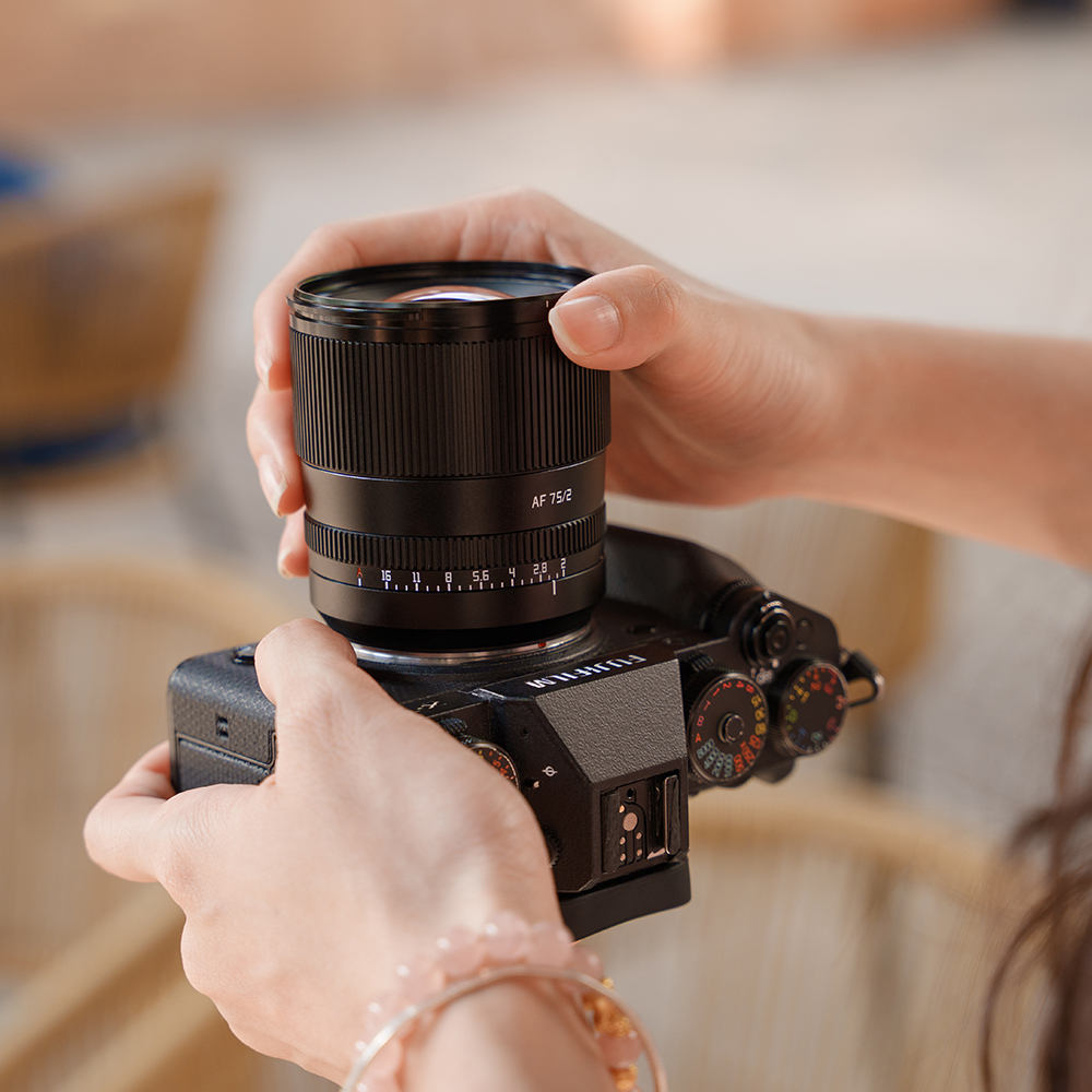 티티아티산 AF 75mm F2 후지 X마운트 풀프레임 렌즈 - 상세 이미지 3