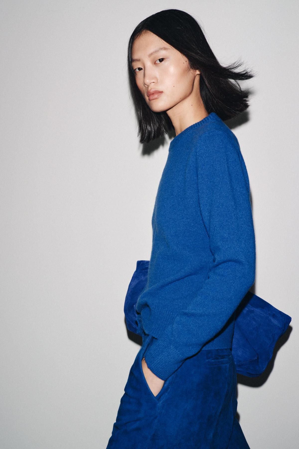 자라 프리미엄 캐시미어 울 라운드넥 블루 니트 스웨터 6771/102 BLUISH - 상세 이미지 5