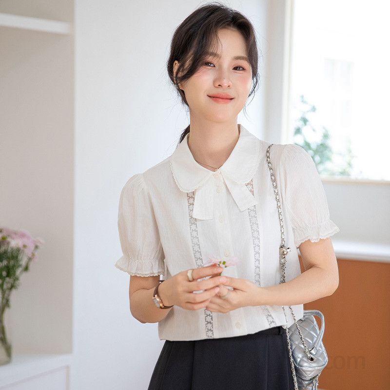 여성 레이스 스티칭 반팔 셔츠 여름 출퇴근용 화이트블라우스 인형 칼라 스타일 시원한 착용감 데일리룩 로맨틱한 분위기 - 상세 이미지 3