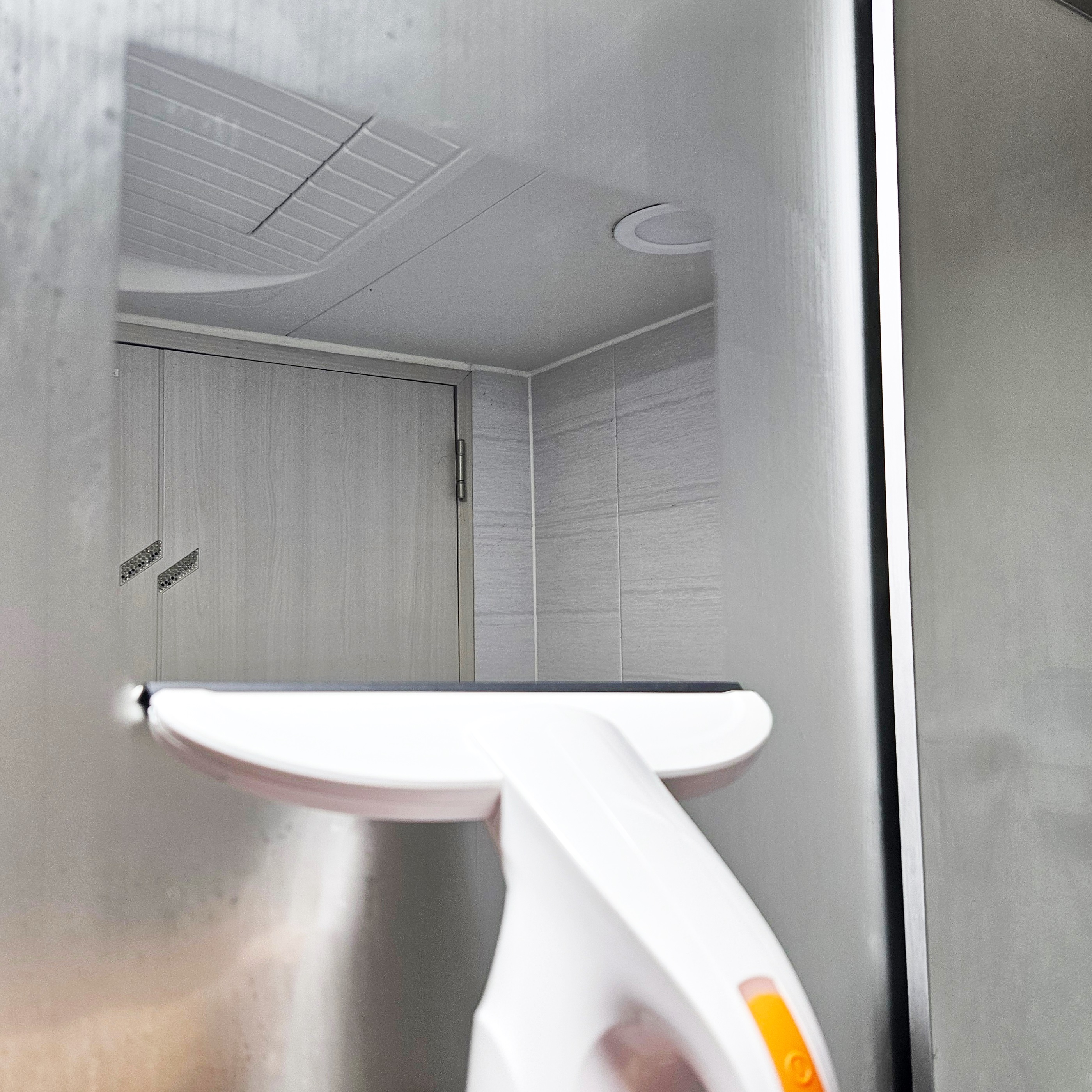 뽀송스 전동 스퀴지 물기 흡입 청소기 유리 창문 욕실 청소 인덕션 자동차 거울 물때 바닦 제품 이미지