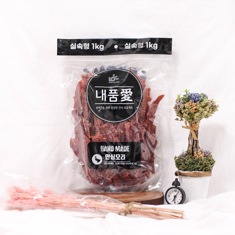 내품애 실속형 1kg 강아지 대용량 간식 안심오리  실속형간식 - 상품 이미지