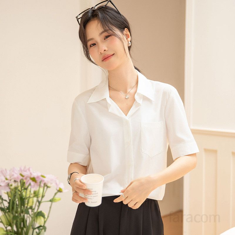 여성 여름 느슨한 반팔 셔츠 구김없는 링클프리 편안한 데일리룩 캐주얼 스타일 시원한 착용감 패션 기질의 오버핏 디자인 - 상품 이미지