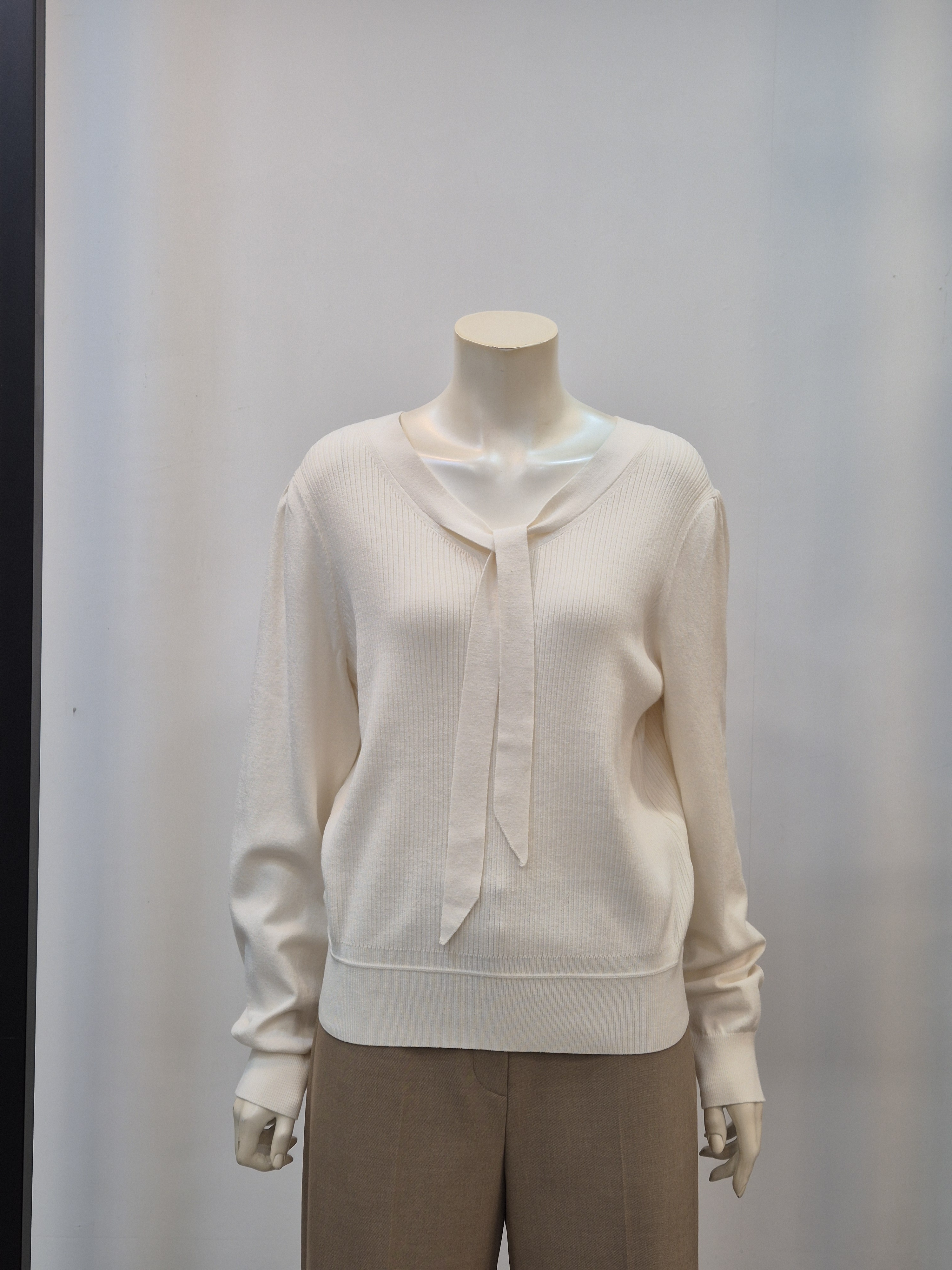 쉬즈미스 리본 타이 가을 니트 블라우스 P332100