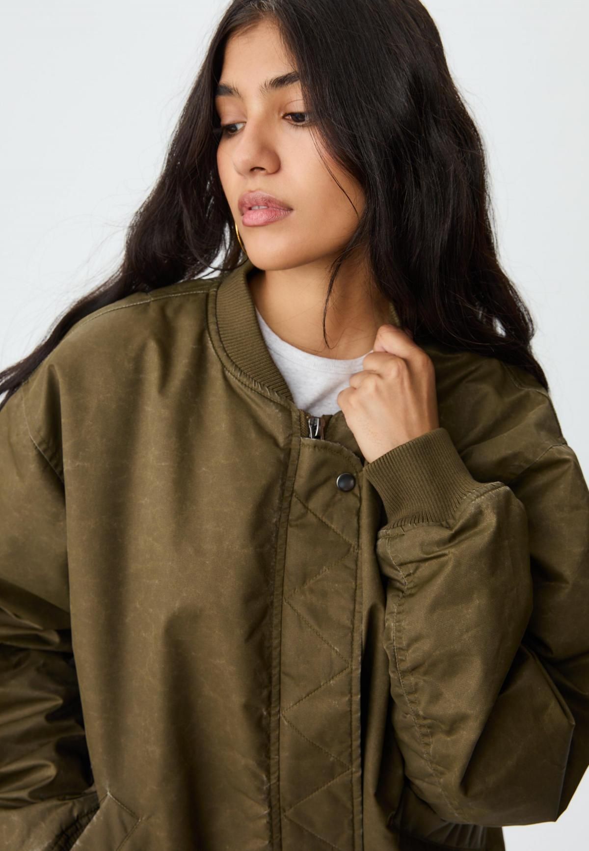 스트라디바리우스 테크니컬 워시드 카키 오버핏 봄버 재킷 8497/781 OLIVE GREEN - 상세 이미지 5