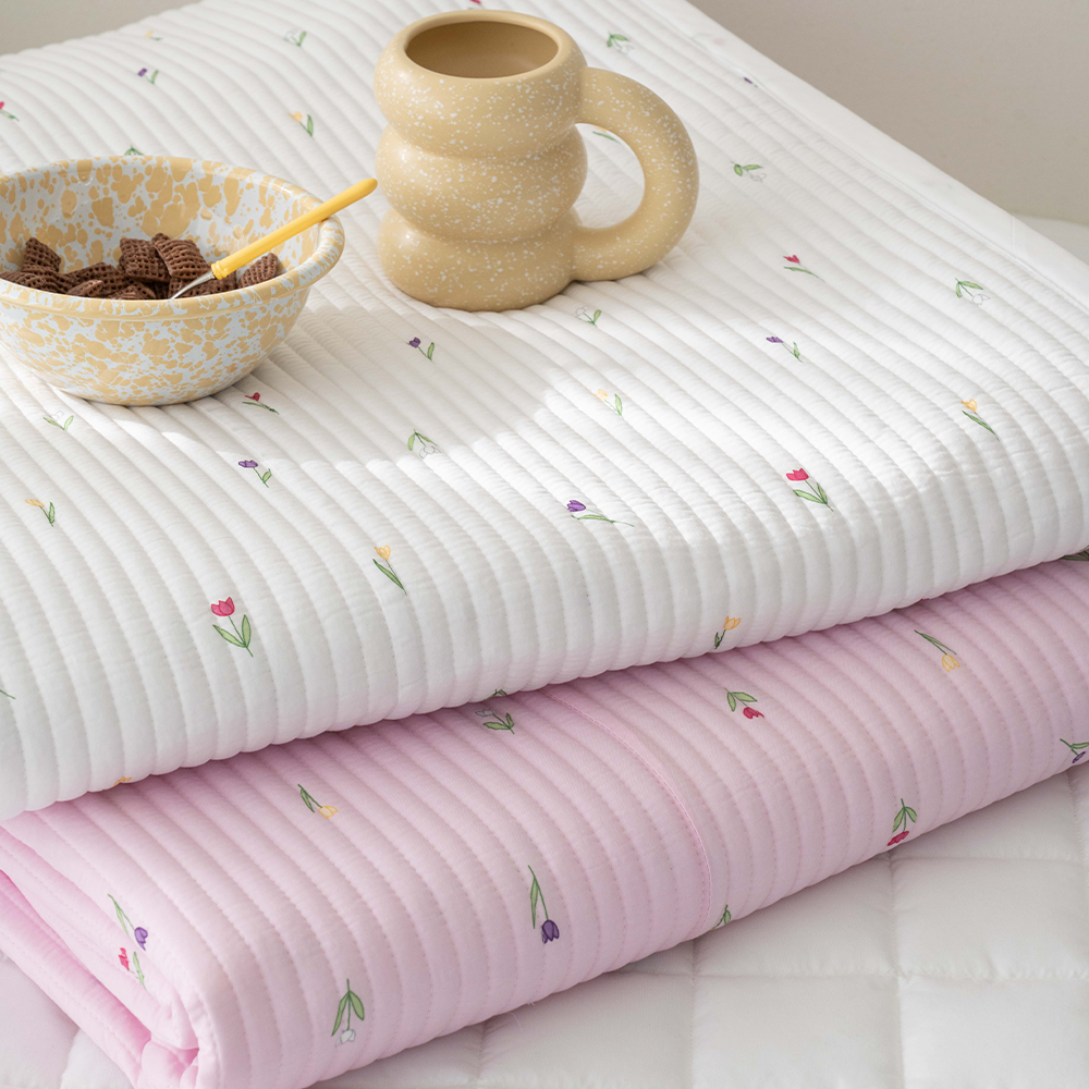 쿠에뜨 사계절패드 모달 플라워패턴 튤립 Q 줄누빔 침대스프레드