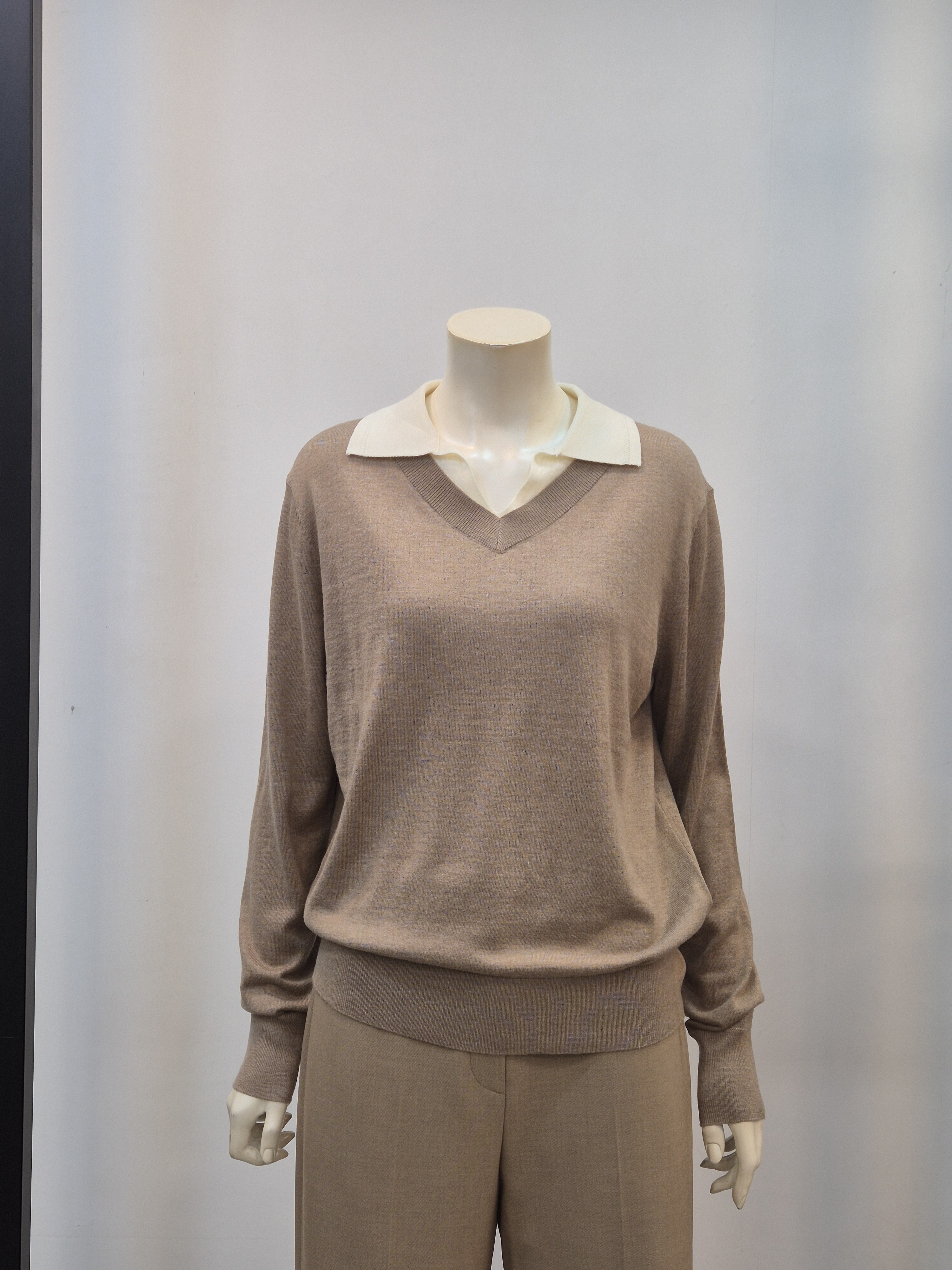 쉬즈미스 울 혼방 배색 카라 가을 긴팔 니트 P331510