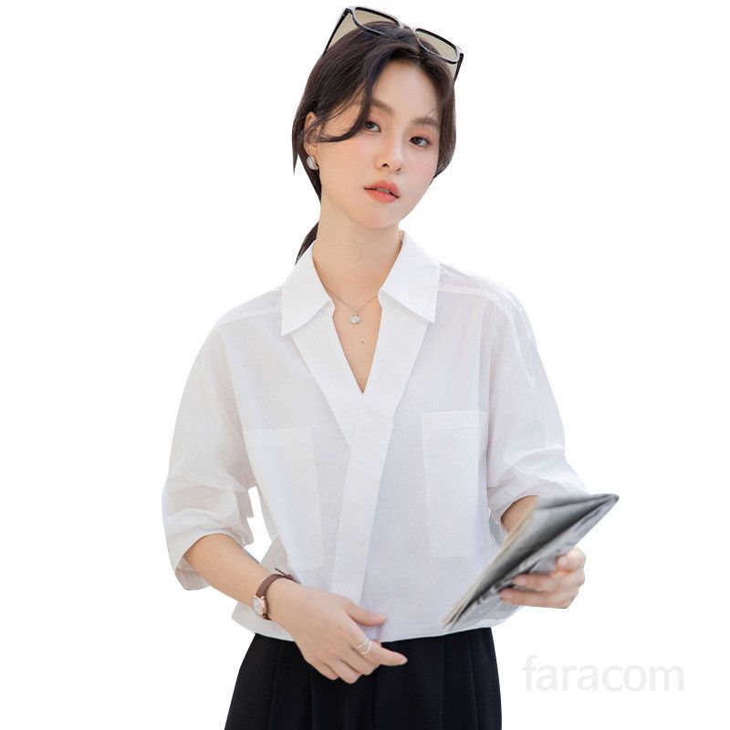 여성 화이트 V넥 반팔 셔츠 여름용 루즈핏 데일리 블라우스 통기성 좋은 편안한 착용감 캐주얼 스타일 포켓 디자인 - 상세 이미지 5