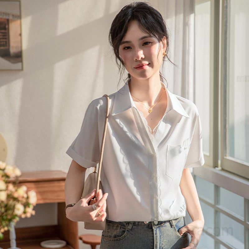 여성 여름 레이스 블라우스 반팔 V넥 셔츠 시원한 착용감 출퇴근 데일리 스타일 얇은 디자인 화이트 색상 - 상품 이미지