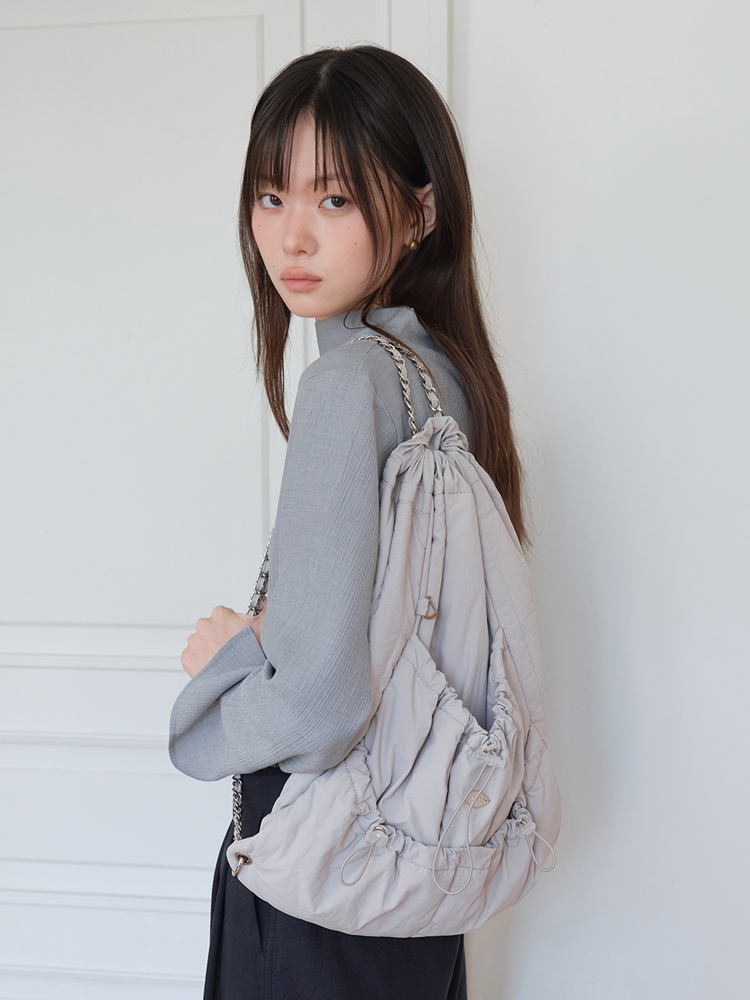 [엽페] 리본 체인 백팩 그레이