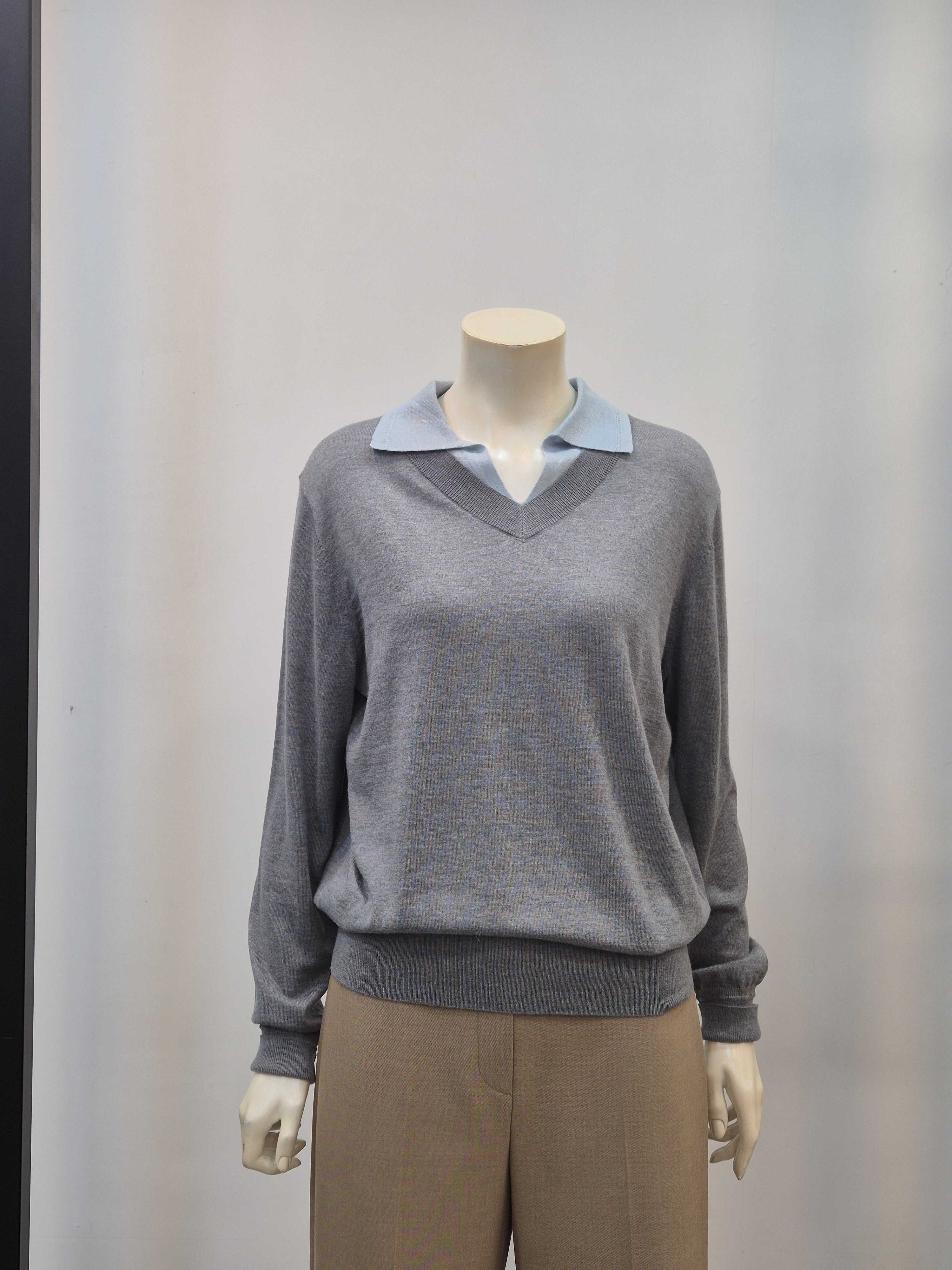 쉬즈미스 울 혼방 배색 카라 가을 긴팔 니트 P331510