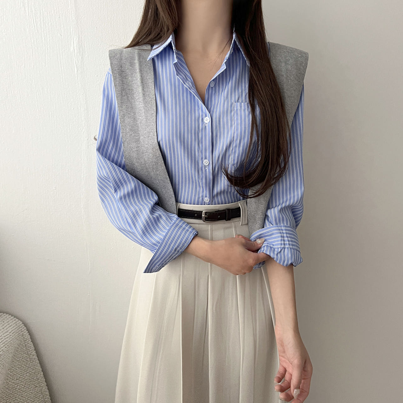 렌토 숄 SET 세미 크롭 루즈핏 스트라이프 셔츠 이미지 1