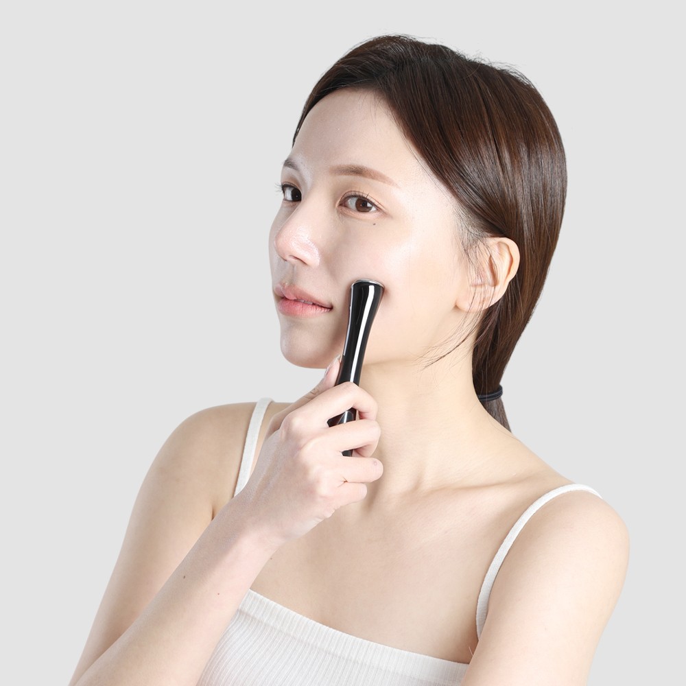펄케어 고주파 EMS 눈가 마사지기 뷰티 디바이스 피부관리 미용기기 - 상세 이미지 4
