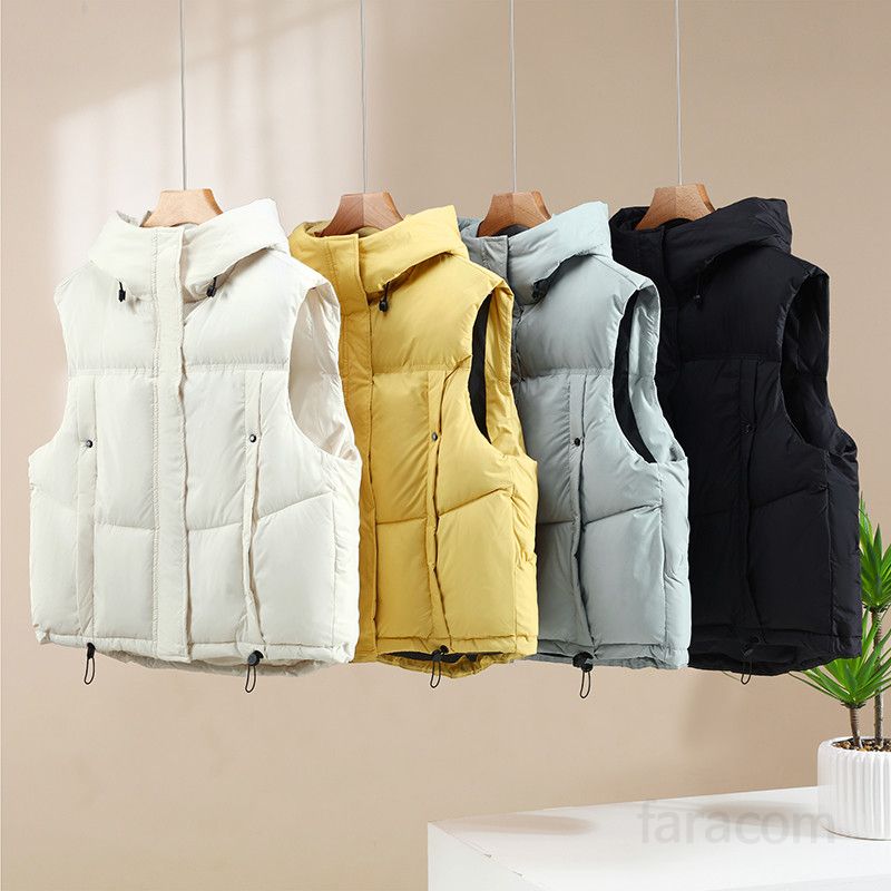 여성 경량 패딩 조끼 가을 겨울용 루즈핏 코튼 재킷 스타일 숏 베스트 데일리 아웃도어 착용감 좋은 활용도 높은 캐주얼 디자인