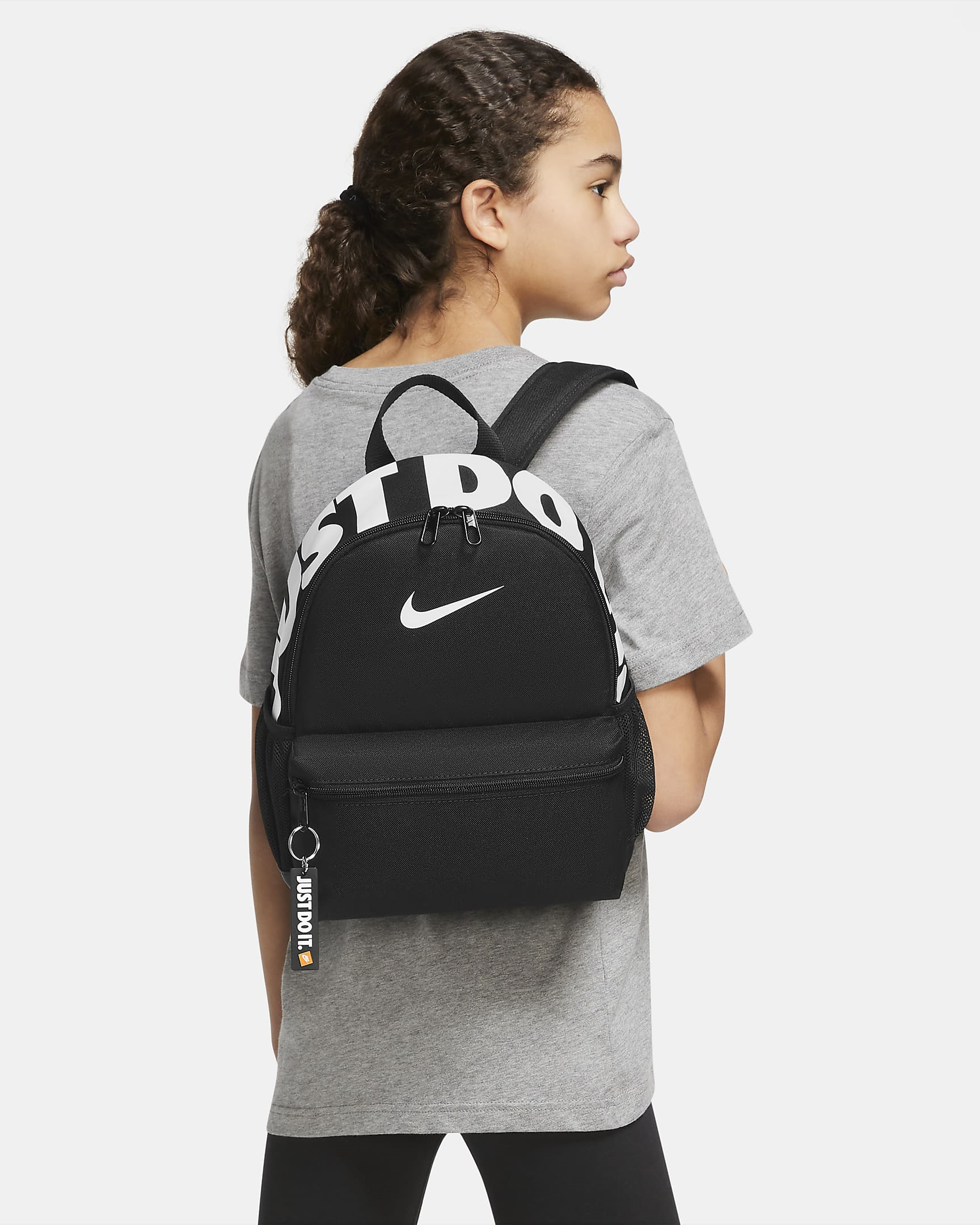 [국내매장판] 나이키 미니 백팩 브라질리아 JDI 신학기 소풍 보조 학원 여행 가방 블랙(화이트로고)