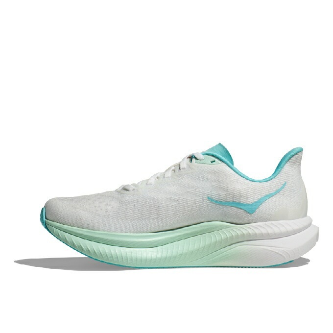 호카 마하 6 와이드 여성용 경량 쿠셔닝 러닝화 1147834