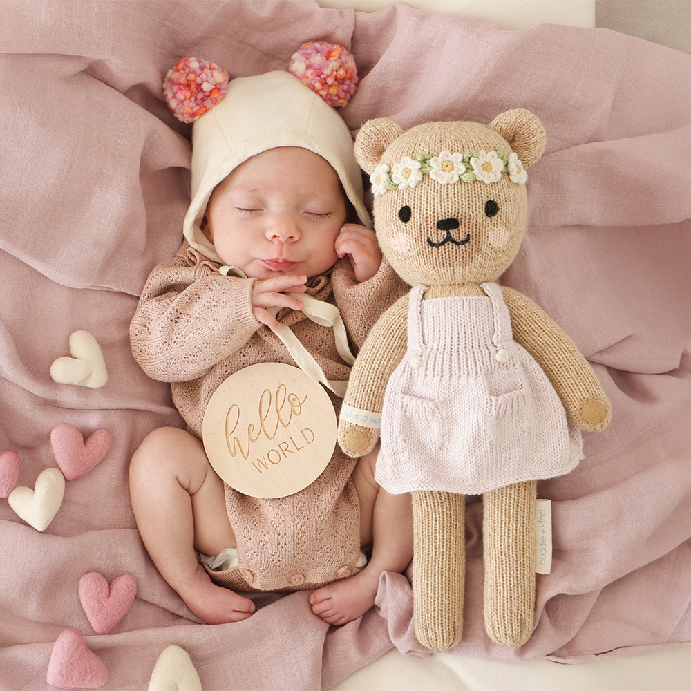 커들앤카인드 리틀 올리비아 허니 베어 핸드메이드 애착인형 아기 출산 임신 선물