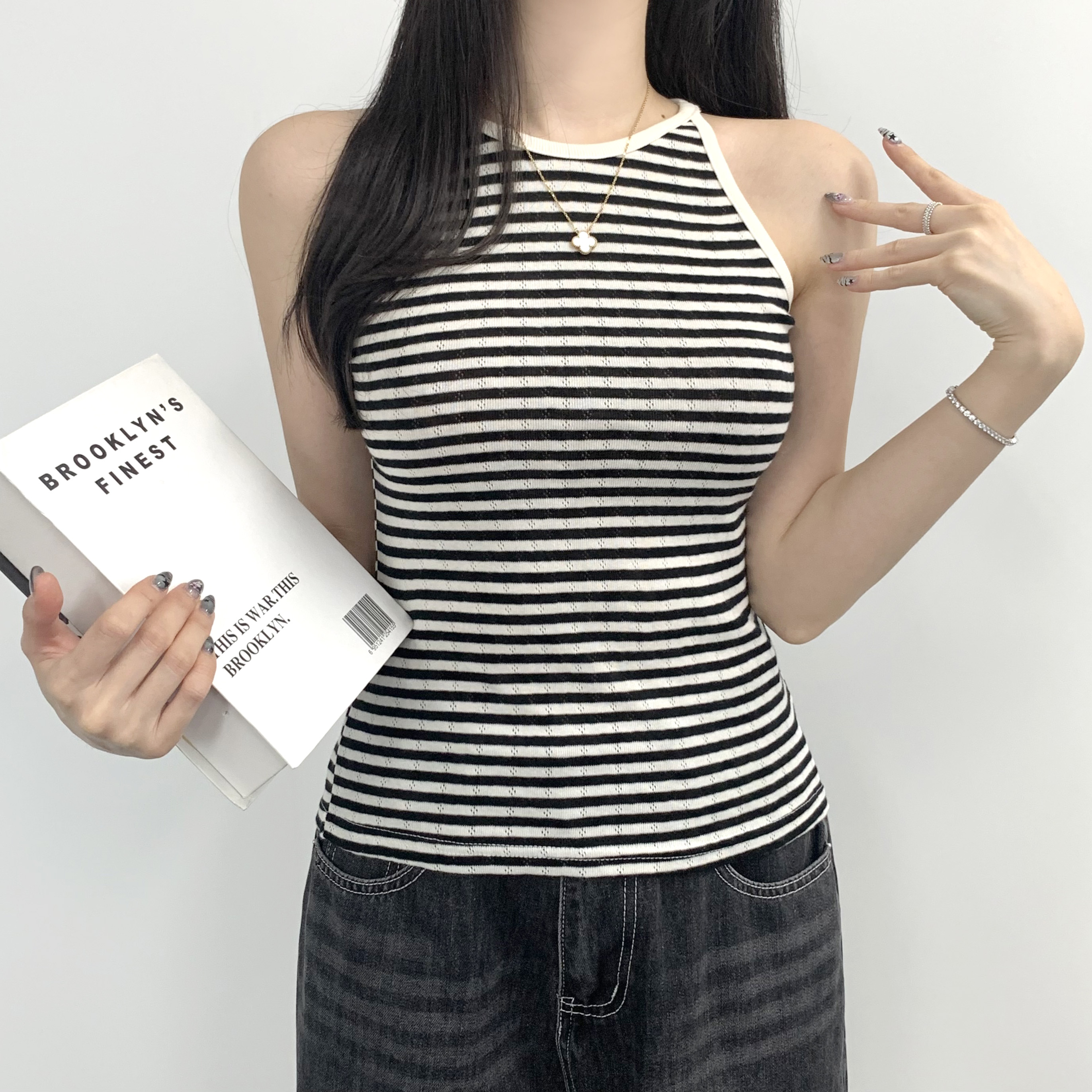 홀터넥나시 탱크탑 레이어드나시 - 메인 이미지