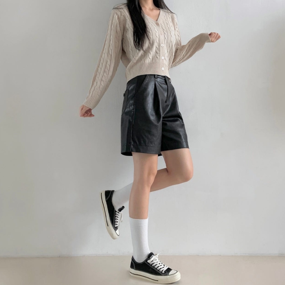가죽반바지 핀턱 버뮤다 팬츠 4부 레더 겨울 반바지 이미지 6
